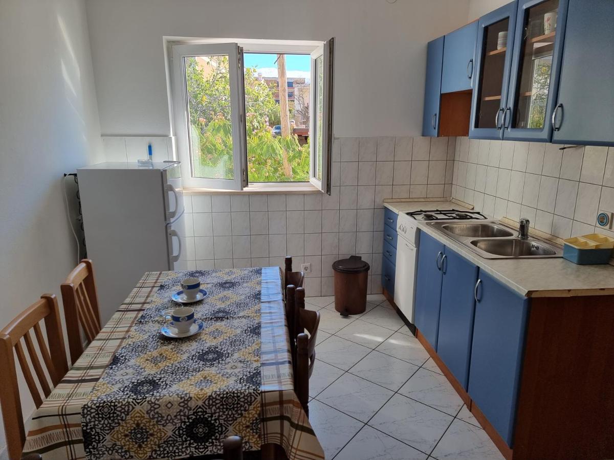 Apartments Harmony Новаля Екстериор снимка
